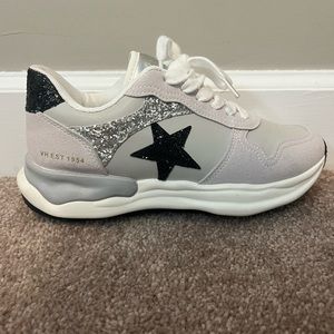 Vintage Havana Run Sneakers size 7